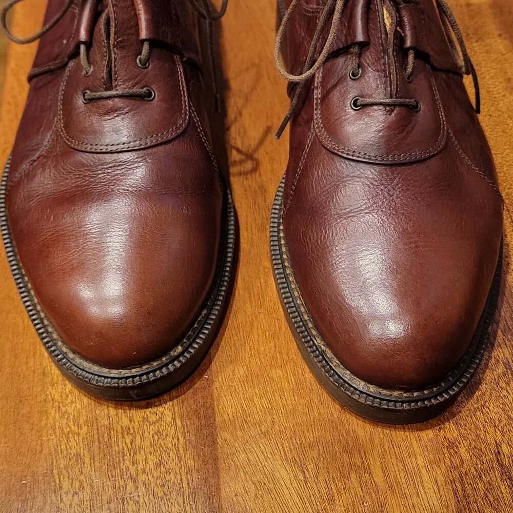 Kenneth Cole leather shoes, size 10